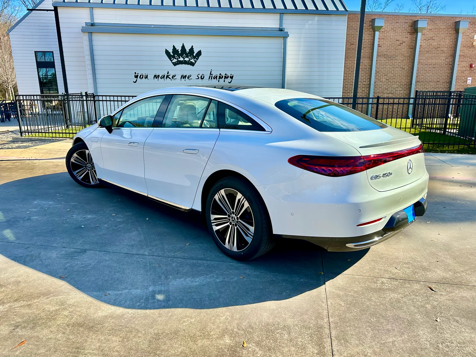 2023 Mercedes-Benz EQS 450+: More Luxurious than a Tesla Model S