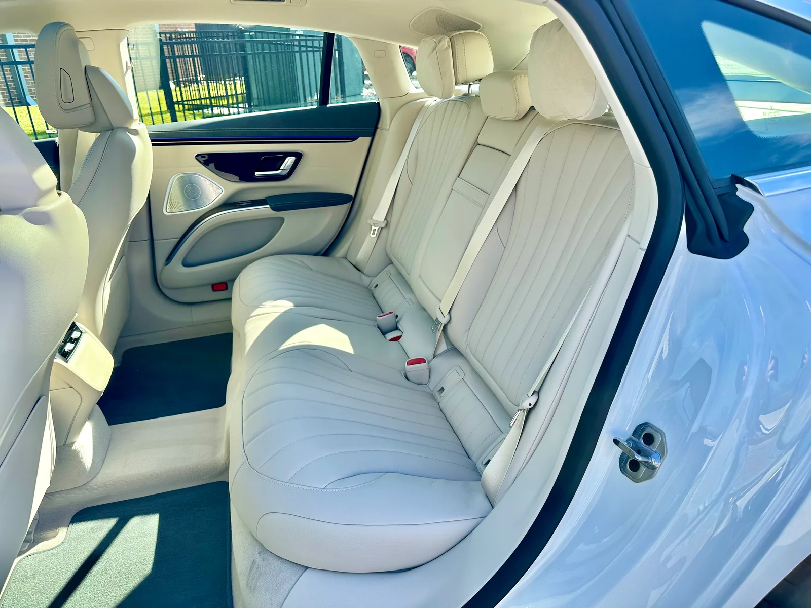 2023 Mercedes-Benz EQS 450+: More Luxurious than a Tesla Model S