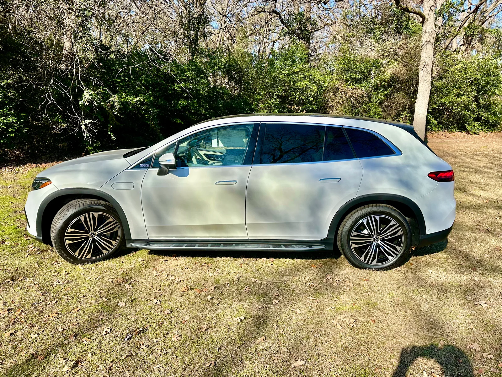 2023 Mercedes-Benz EQS 450+ SUV: More Luxurious than a Tesla Model X