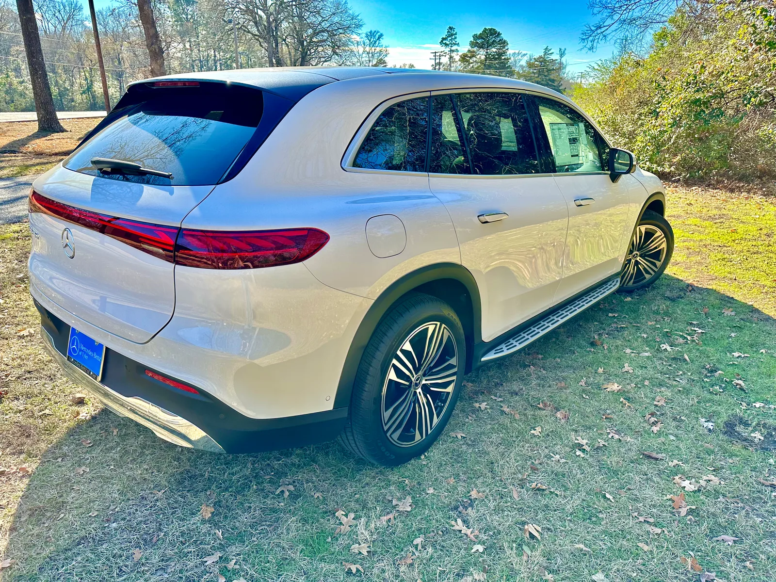 2023 Mercedes-Benz EQS 450+ SUV: More Luxurious than a Tesla Model X