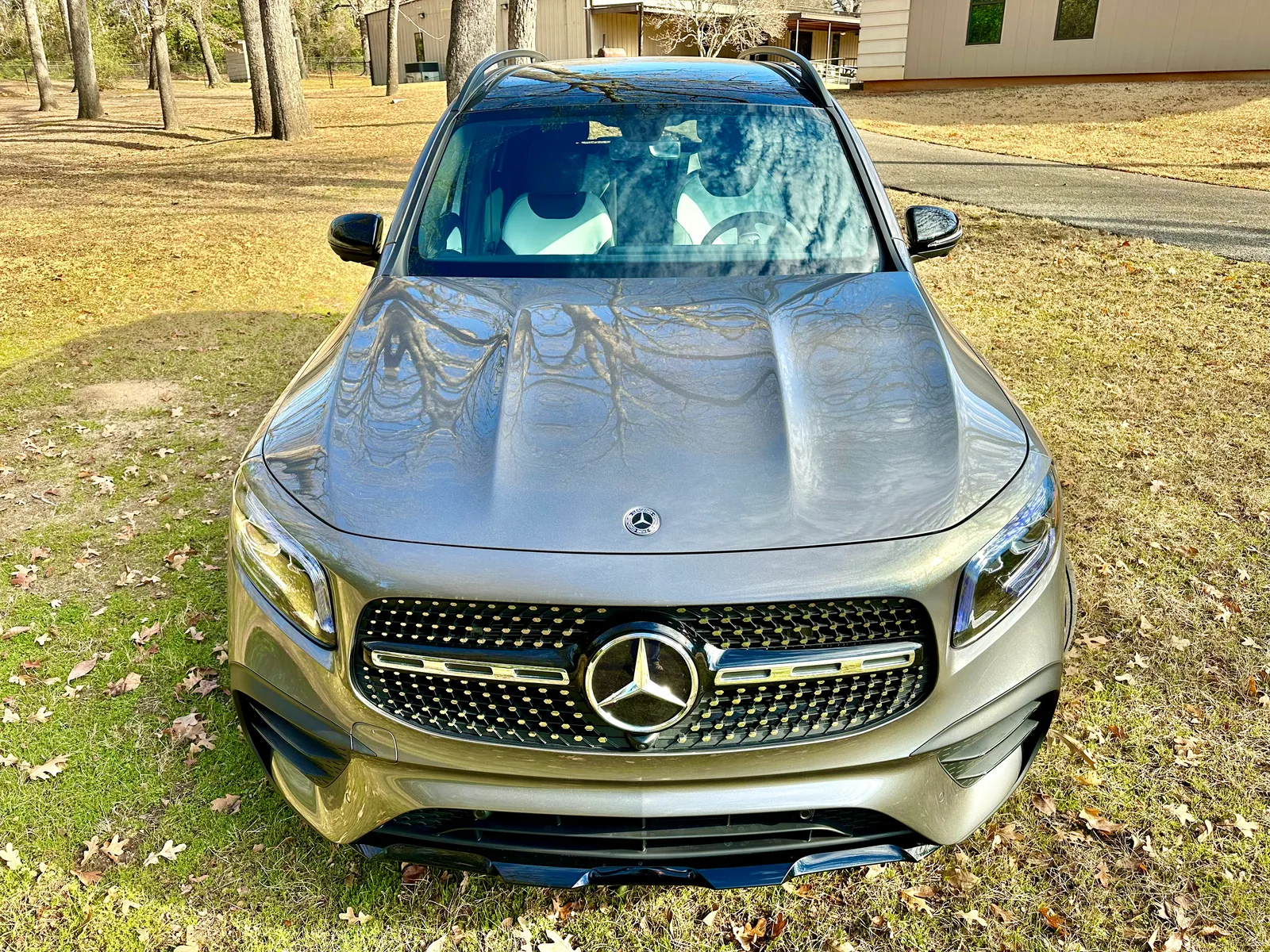 2023 Mercedes Benz GLB250: Exploring the Ultimate in Luxury and Practicality