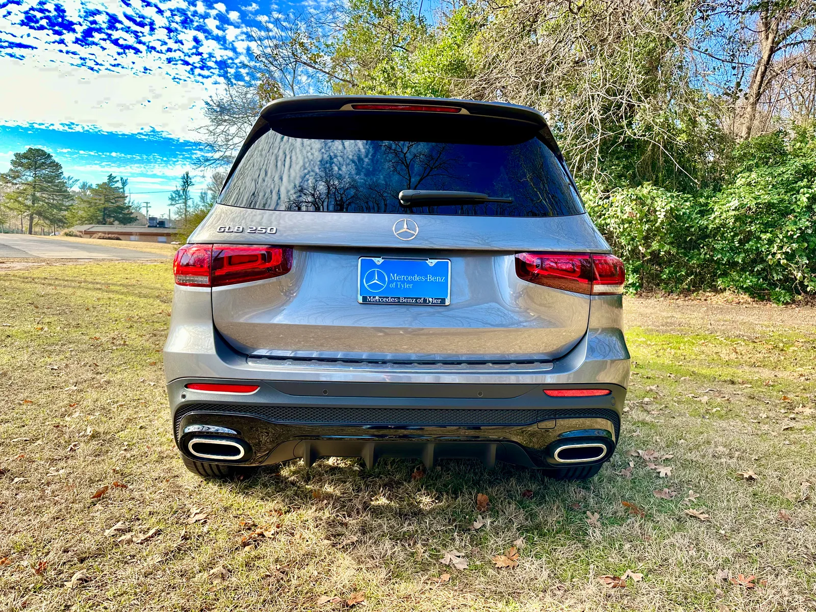 2023 Mercedes Benz GLB250: Exploring the Ultimate in Luxury and Practicality