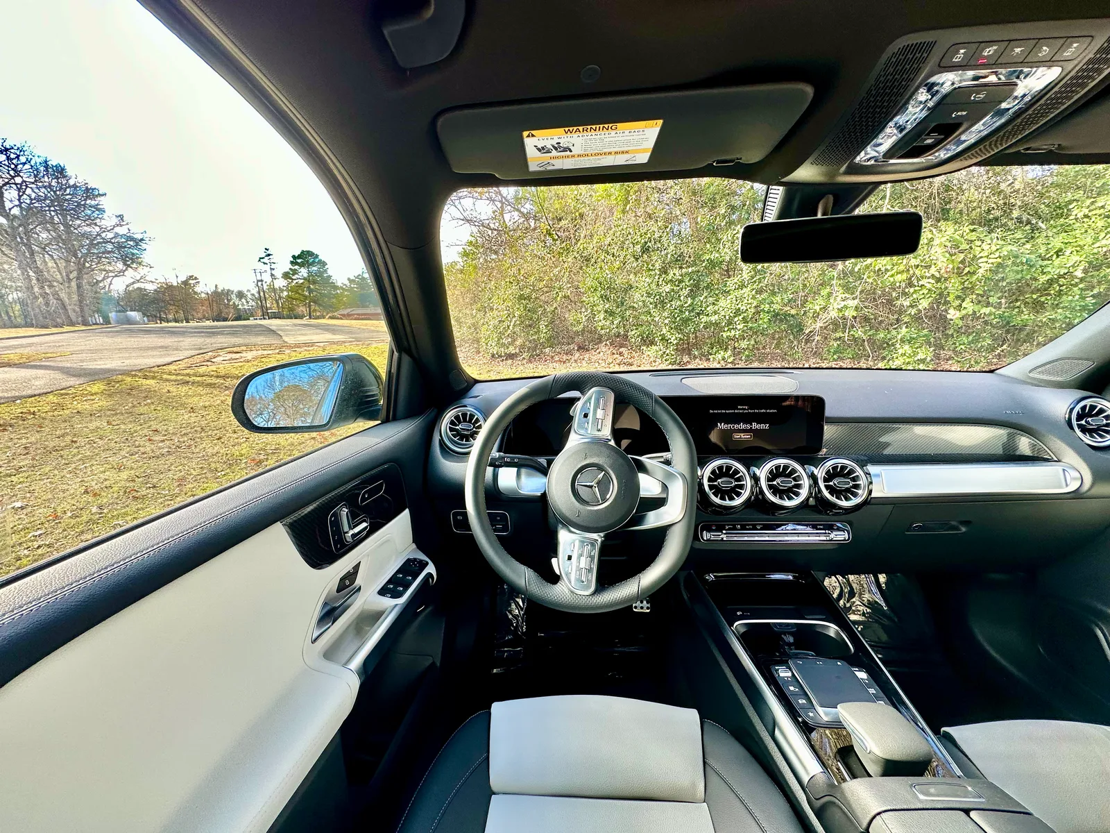 2023 Mercedes Benz GLB250: Exploring the Ultimate in Luxury and Practicality