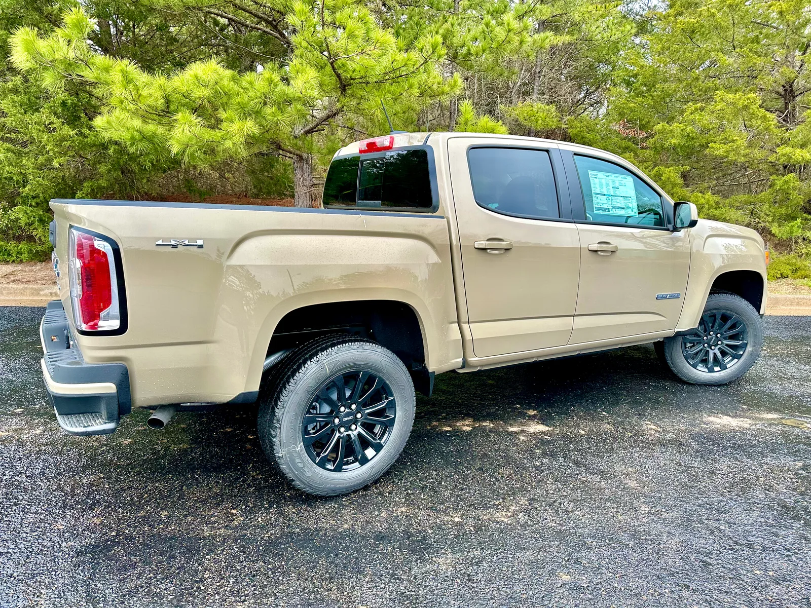 2022 GMC Canyon Elevation: LAST CALL for the V6!!!