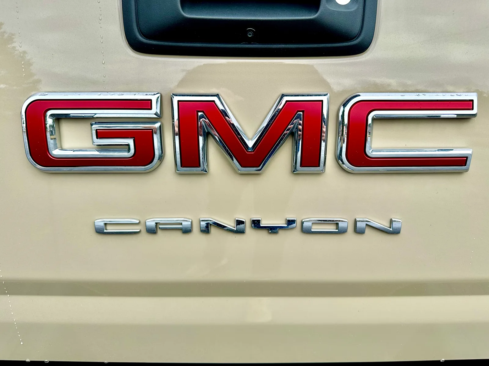 2022 GMC Canyon Elevation: LAST CALL for the V6!!!