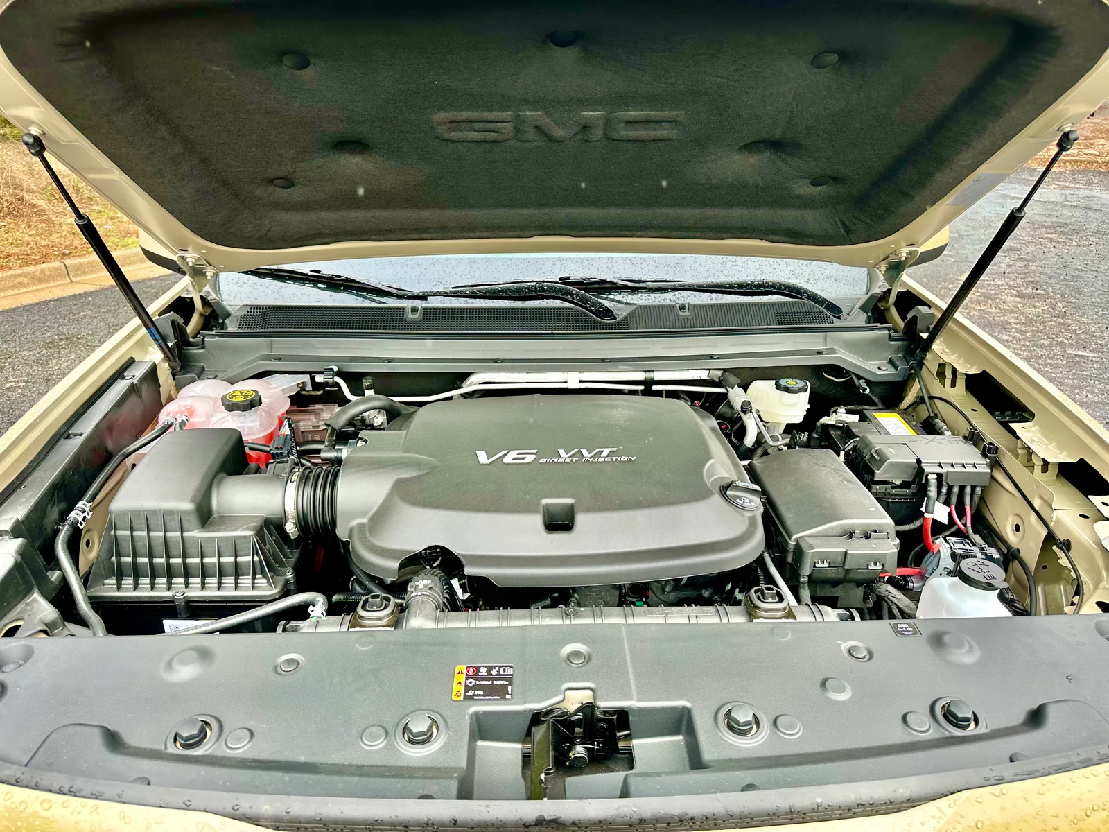 2022 GMC Canyon Elevation: LAST CALL for the V6!!!