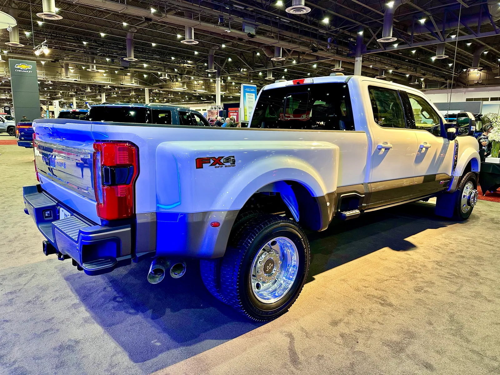2023 Ford F-450 King Ranch: Powerful and Luxurious