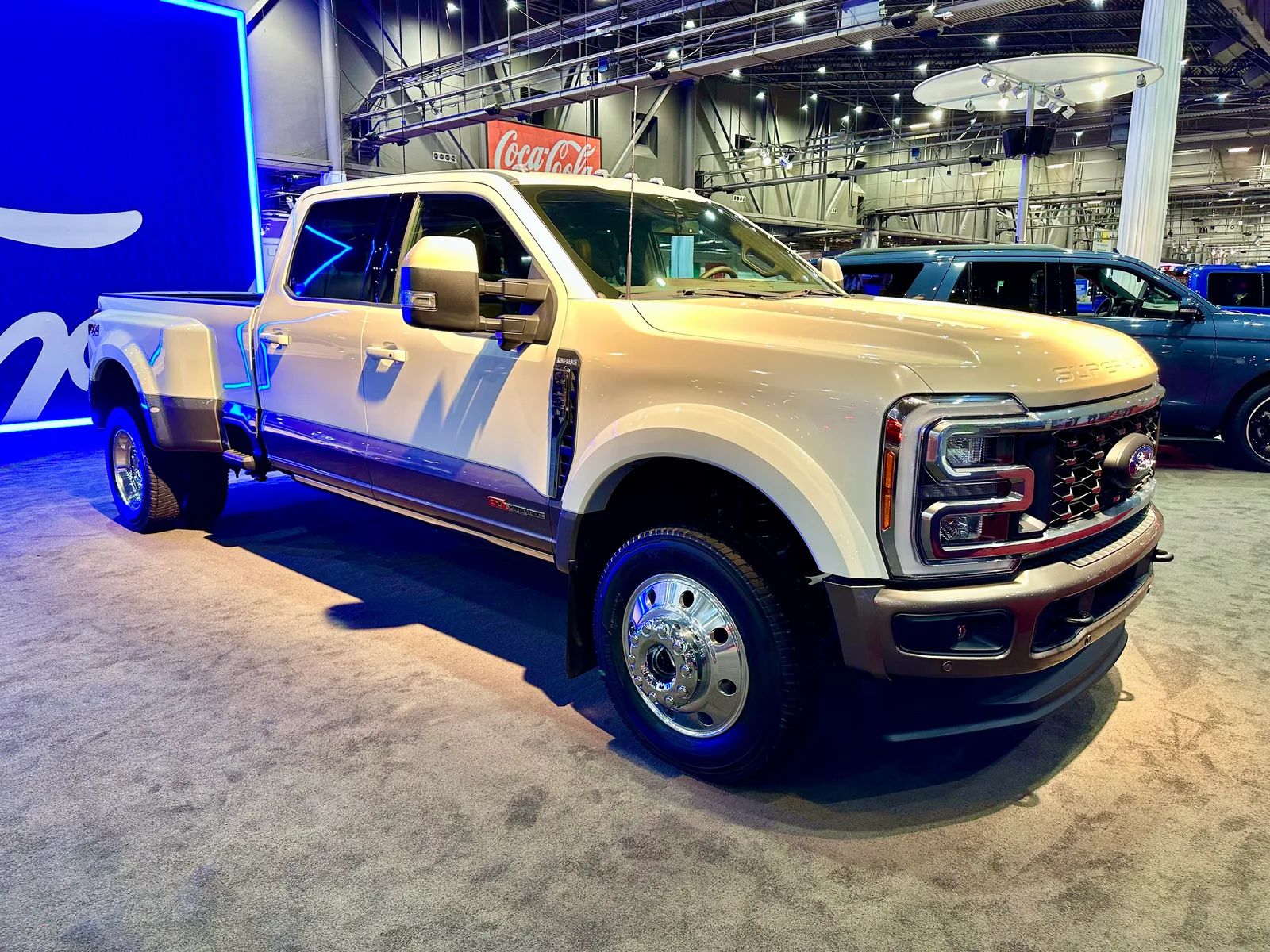 2023 Ford F-450 King Ranch: Powerful and Luxurious