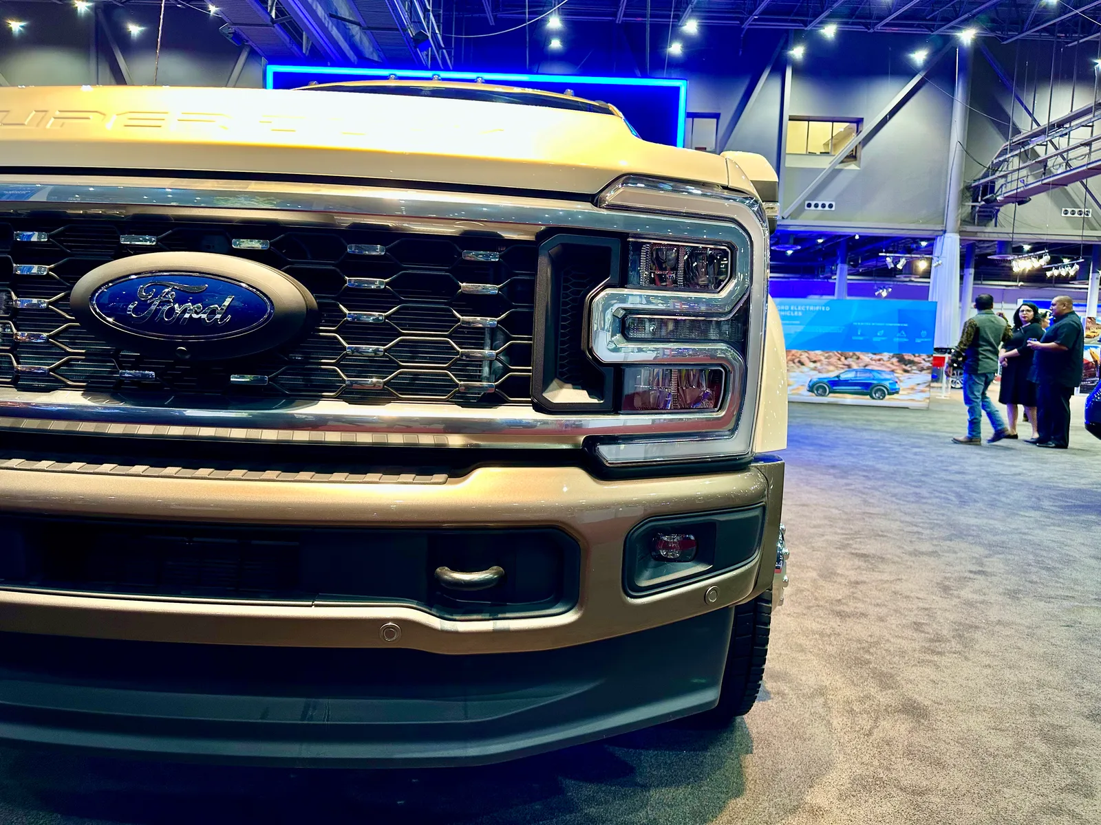 2023 Ford F-450 King Ranch: Powerful and Luxurious