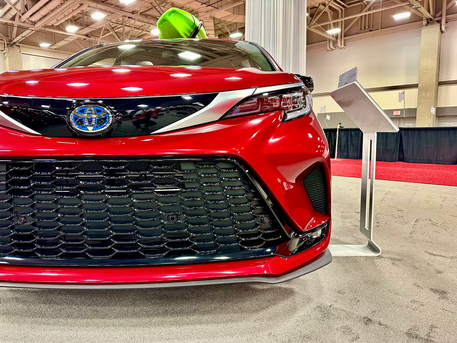 2023 Toyota Sienna Trim Compare: Limited, XSE, & XLE