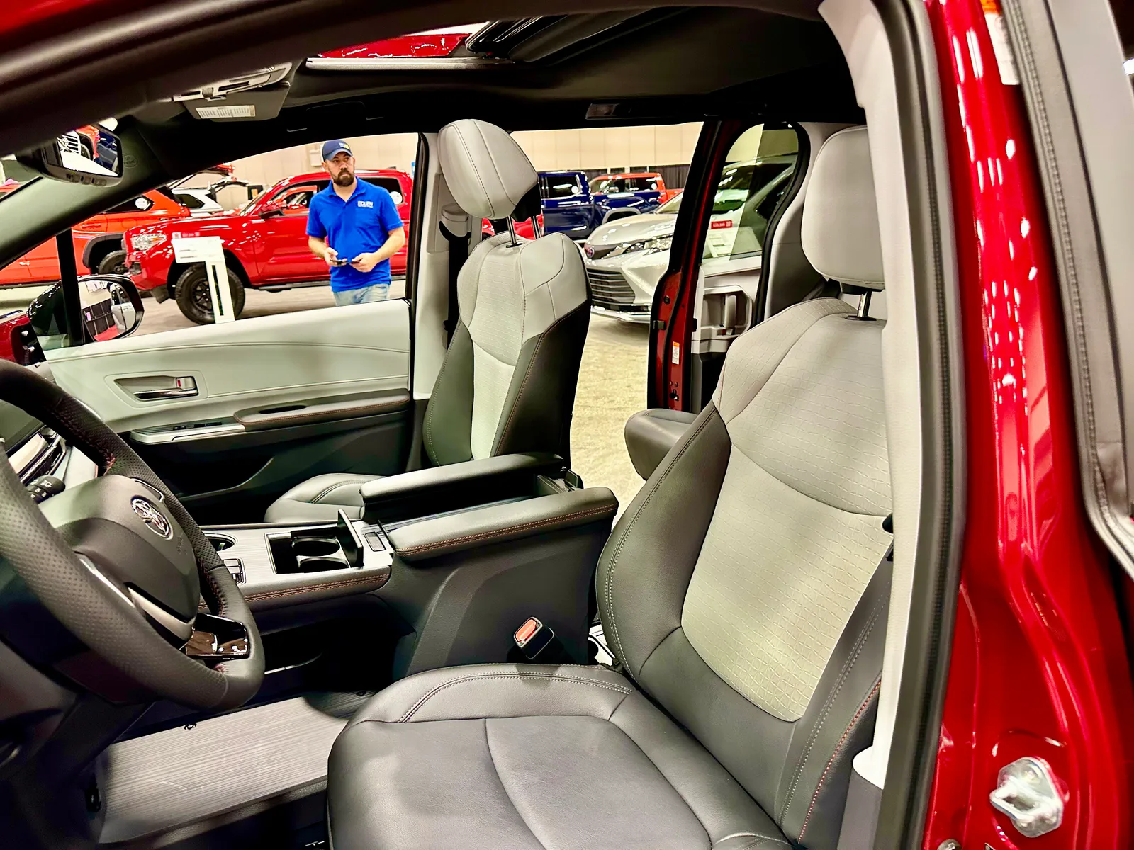 2023 Toyota Sienna Trim Compare: Limited, XSE, & XLE