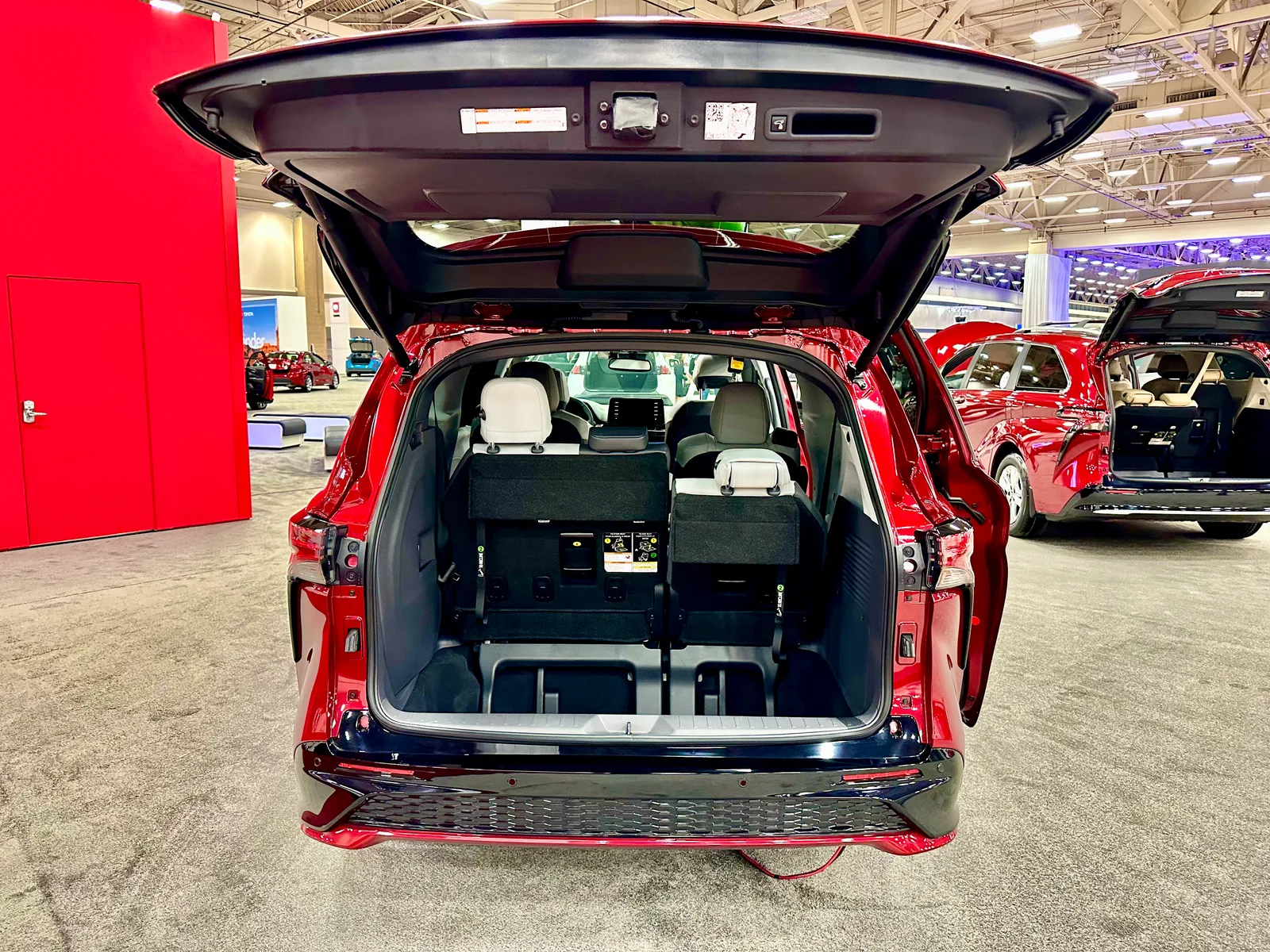 2023 Toyota Sienna Trim Compare: Limited, XSE, & XLE