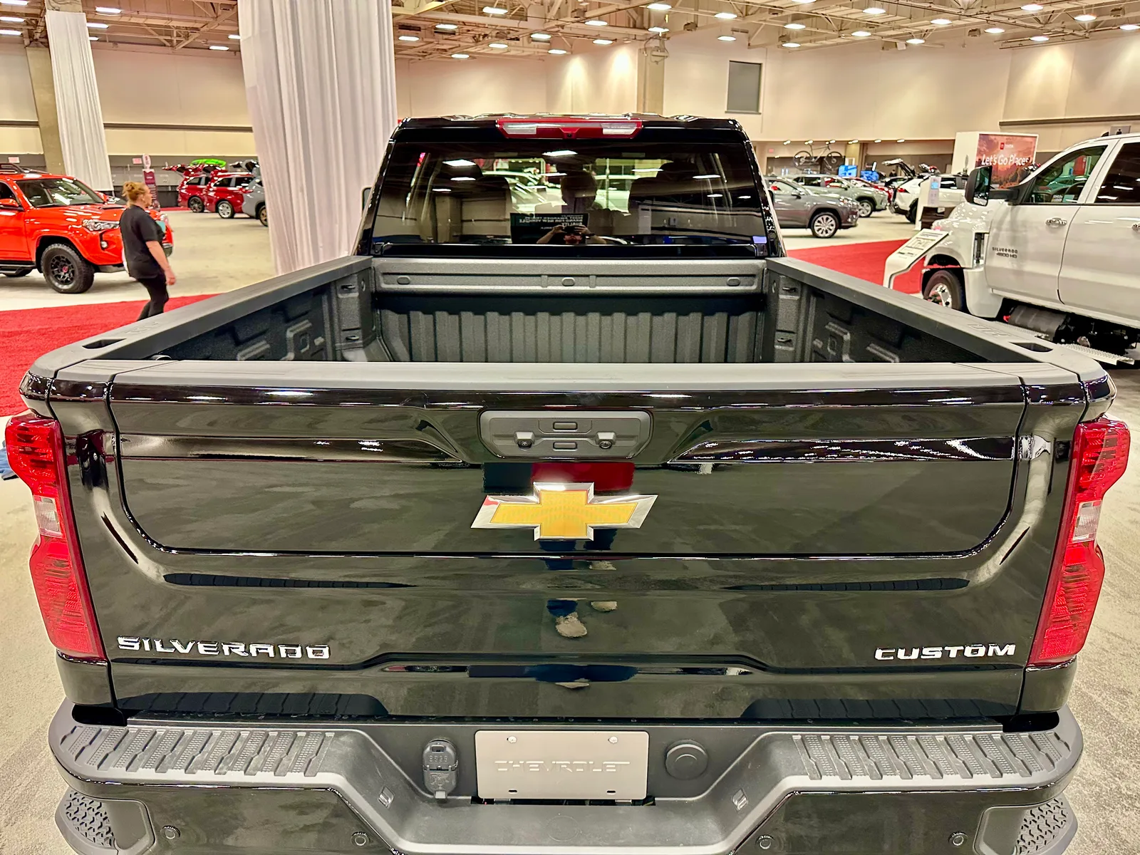 BREAKING!!! 2024 Chevrolet Silverado 2500 HD Custom Z71 from the North Texas Auto Show