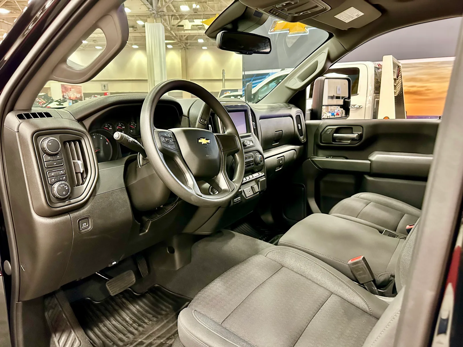 BREAKING!!! 2024 Chevrolet Silverado 2500 HD Custom Z71 from the North Texas Auto Show