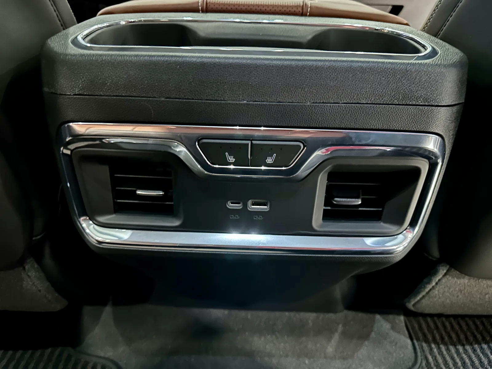 2024 GMC Sierra 2500 HD Denali Ultimate at the Chicago Auto Show