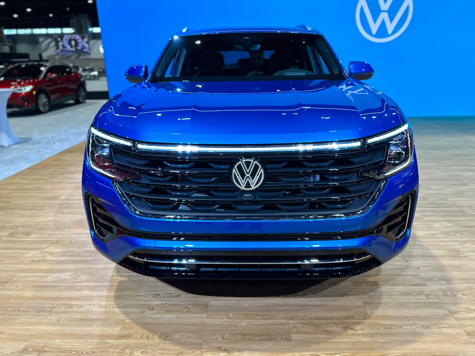 2024 Volkswagen Atlas and Atlas Cross Sport Debut at the Chicago Auto Show