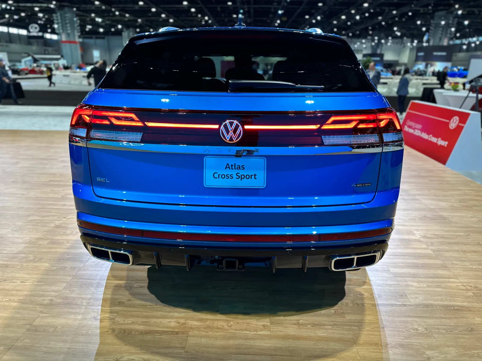 2024 Volkswagen Atlas and Atlas Cross Sport Debut at the Chicago Auto Show