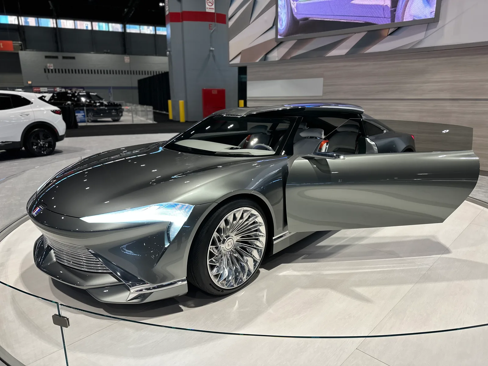 Buick Gets Wild  at the 2023 Chicago Auto Show with the Wildcat Concept