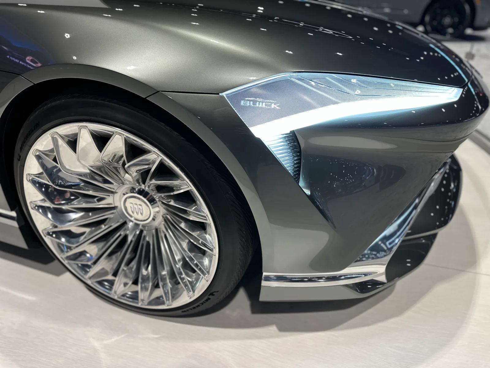 Buick Gets Wild  at the 2023 Chicago Auto Show with the Wildcat Concept