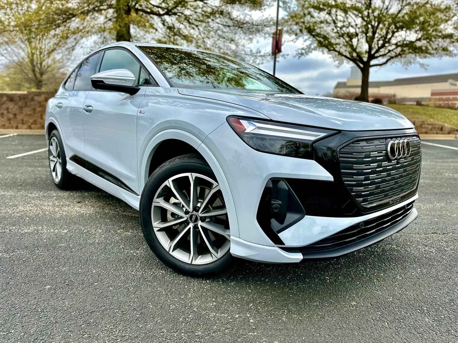 2022 Audi Q4 Sportback e-tron Family Review with Child Seat Installation