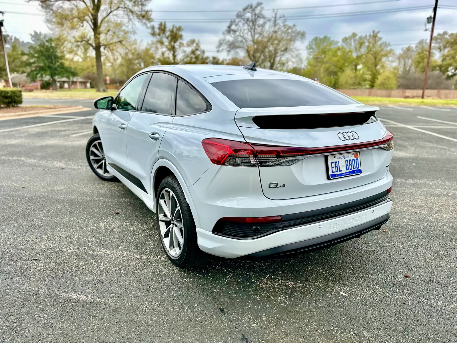 2022 Audi Q4 Sportback e-tron Family Review with Child Seat Installation