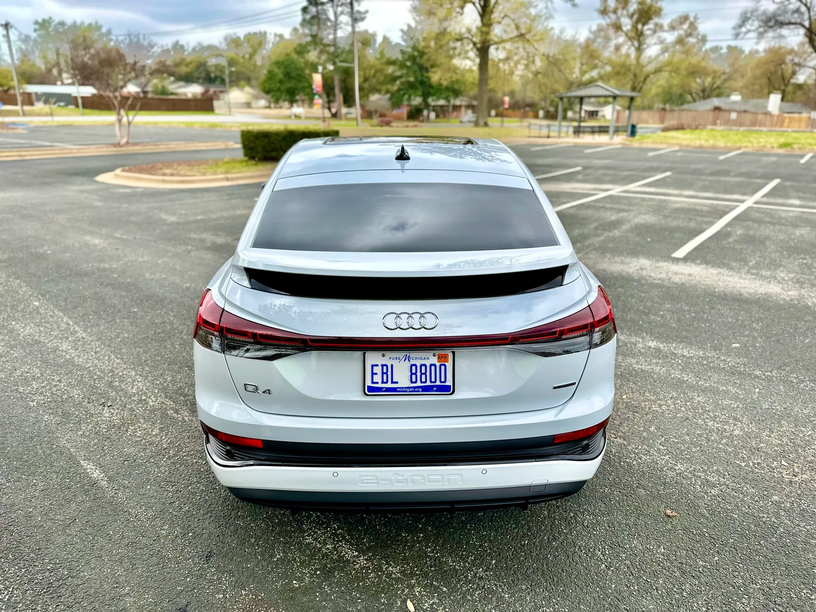 2022 Audi Q4 Sportback e-tron Family Review with Child Seat Installation
