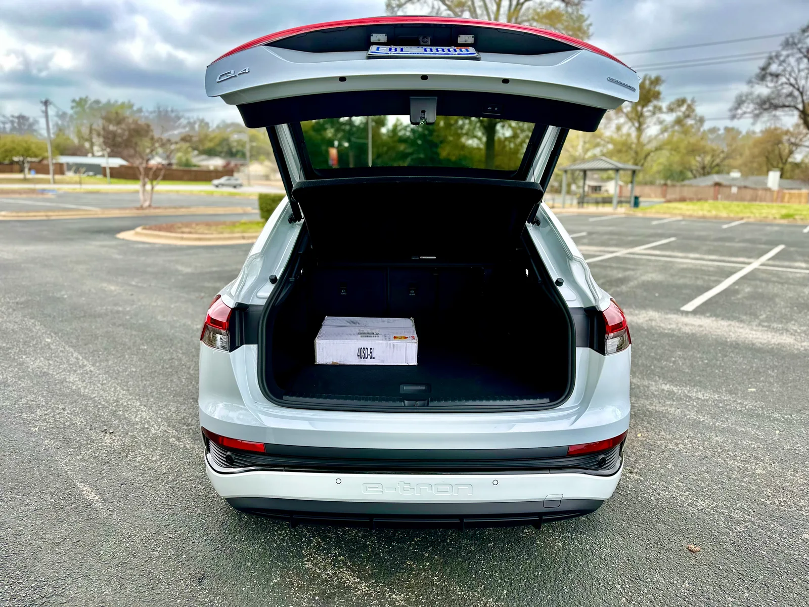 2022 Audi Q4 Sportback e-tron Family Review with Child Seat Installation