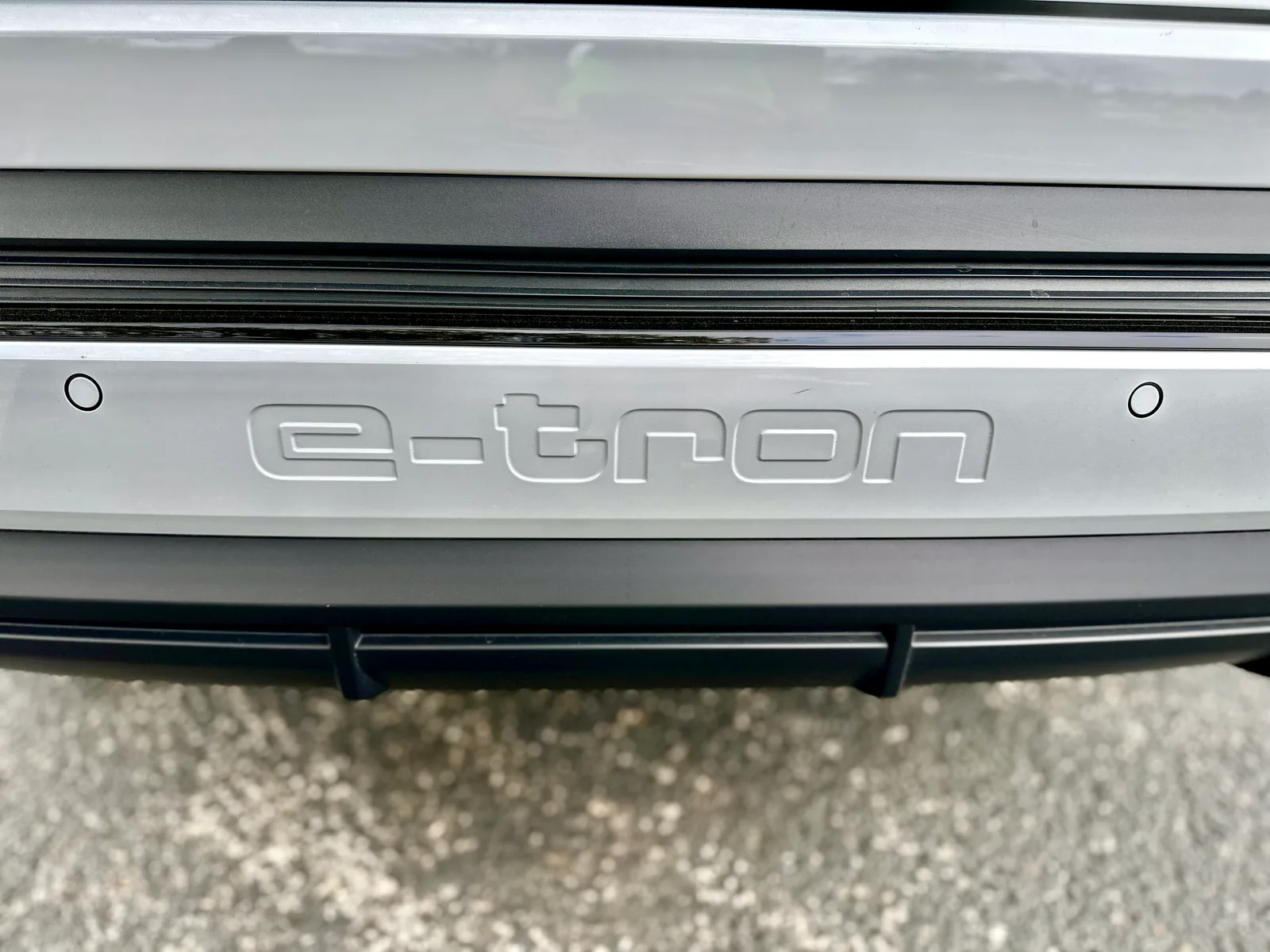 2022 Audi Q4 Sportback e-tron Family Review with Child Seat Installation