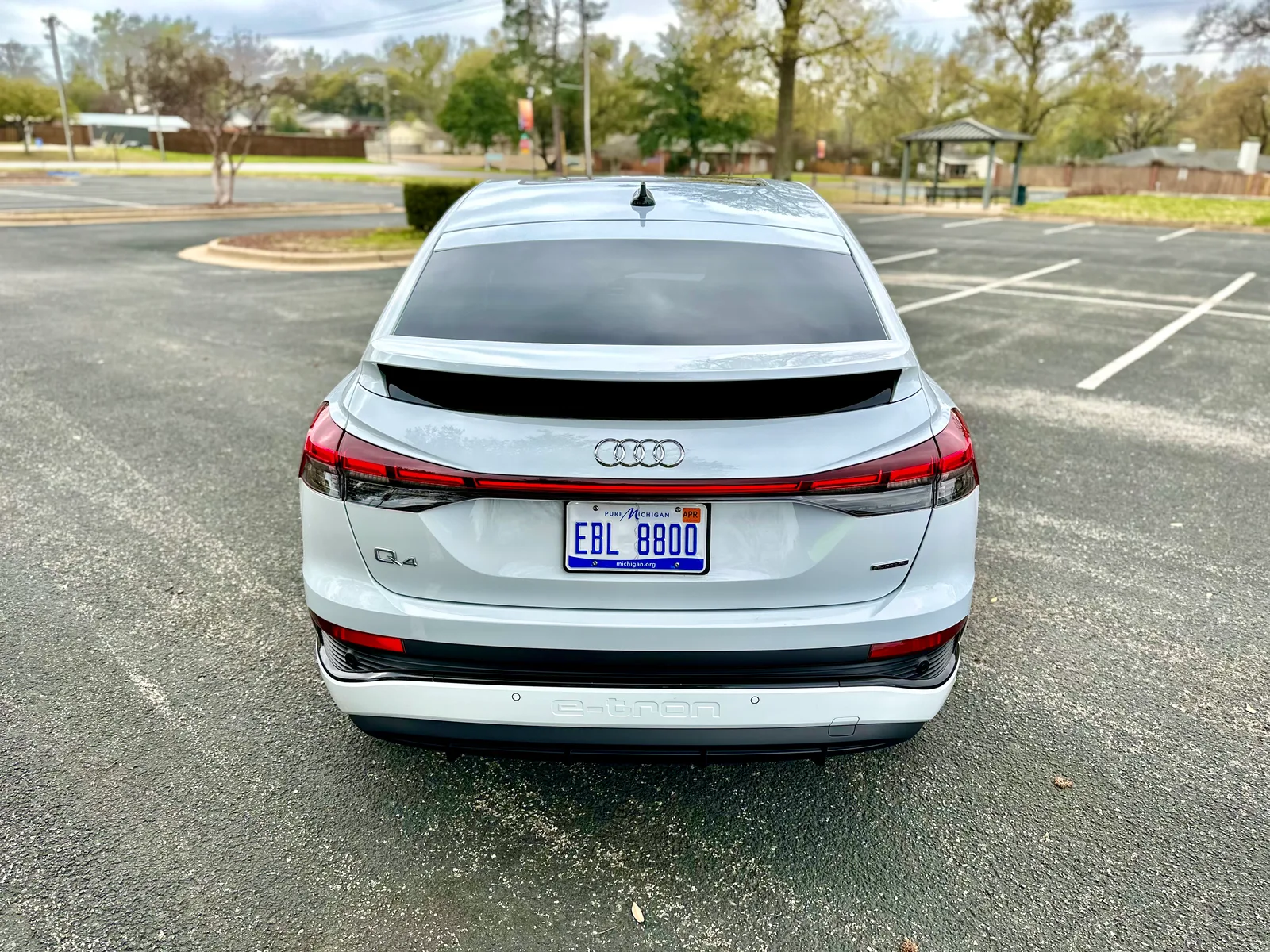2022 Audi Q4 Sportback e-tron Family Review with Child Seat Installation