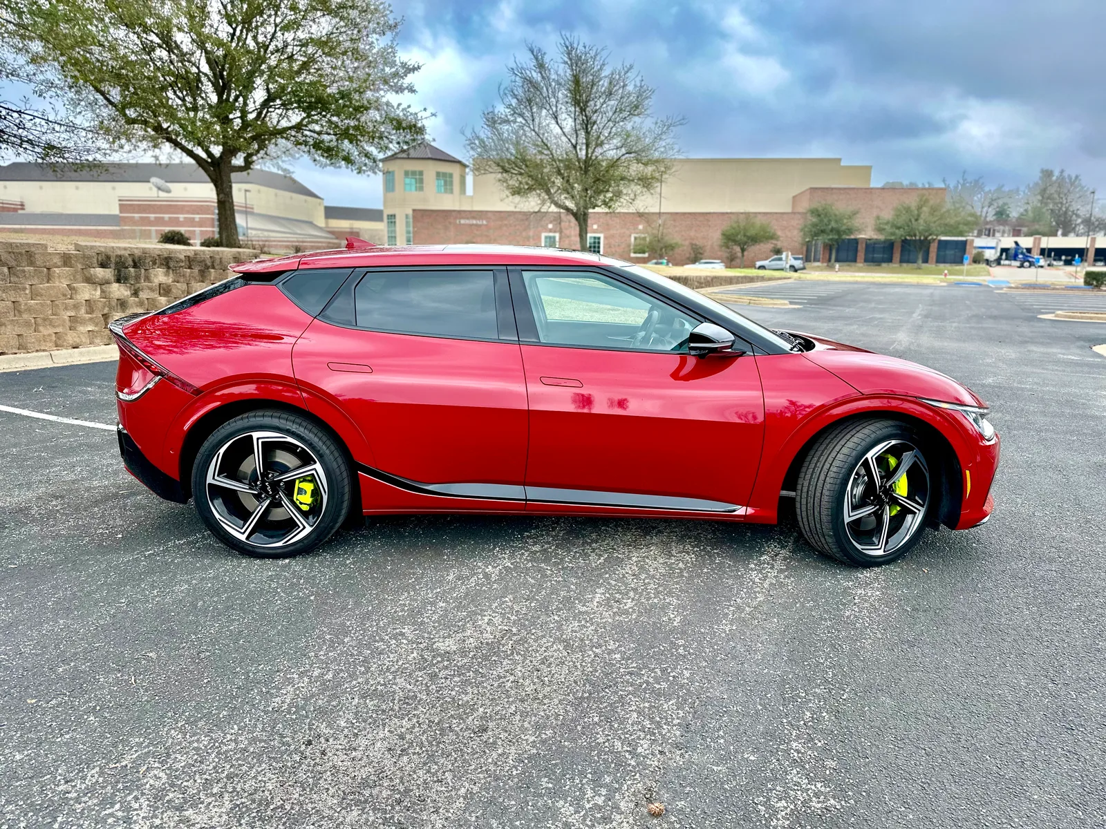 2023 Kia EV6 GT Family Review with Child Seat Installation