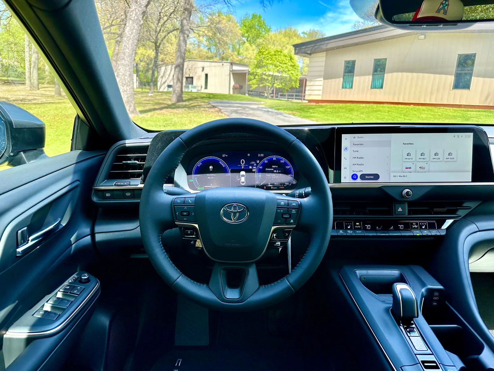 2023 Toyota Crown XLE: A Lexus in Comfy Clothes