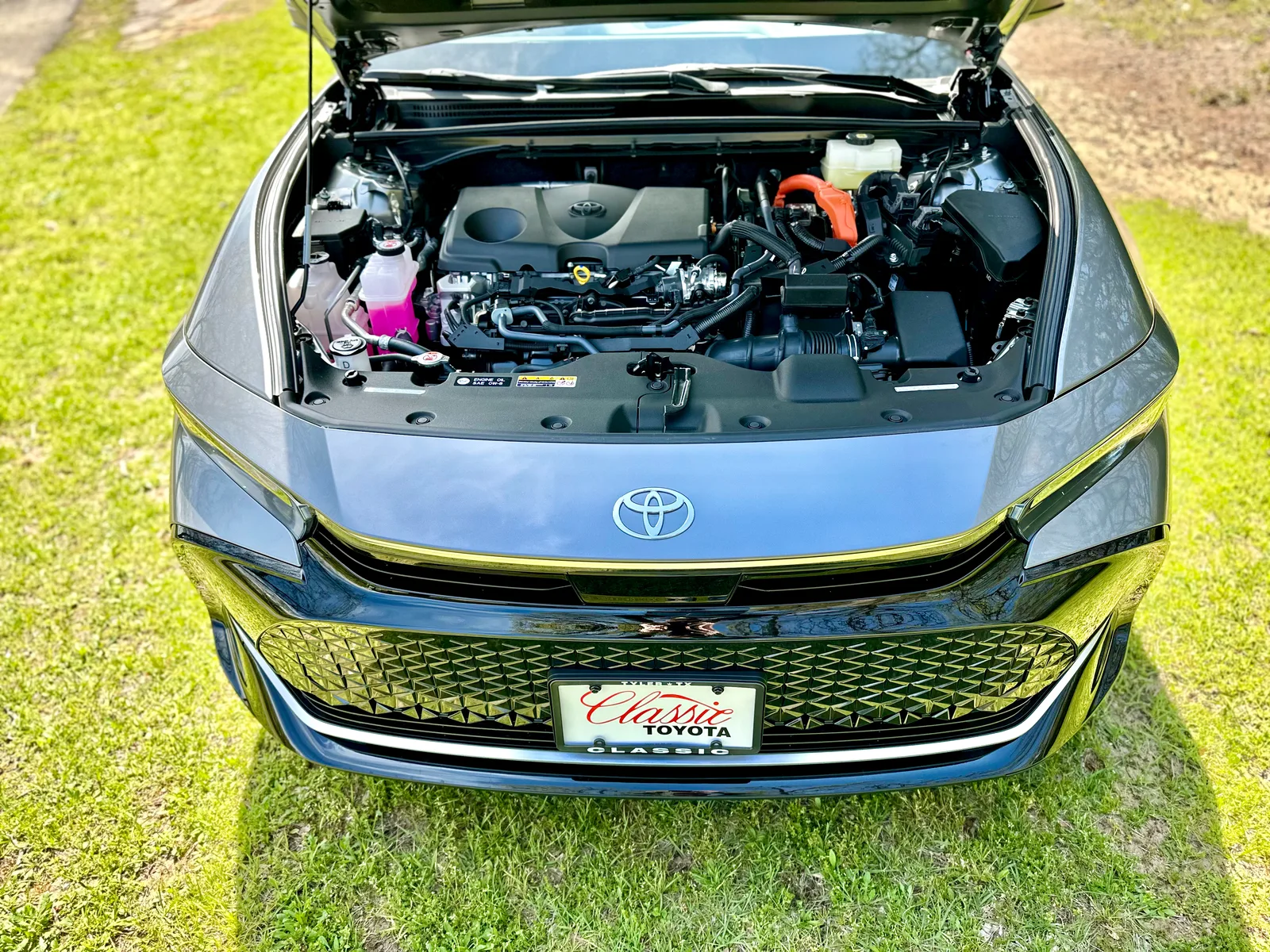 2023 Toyota Crown XLE: A Lexus in Comfy Clothes