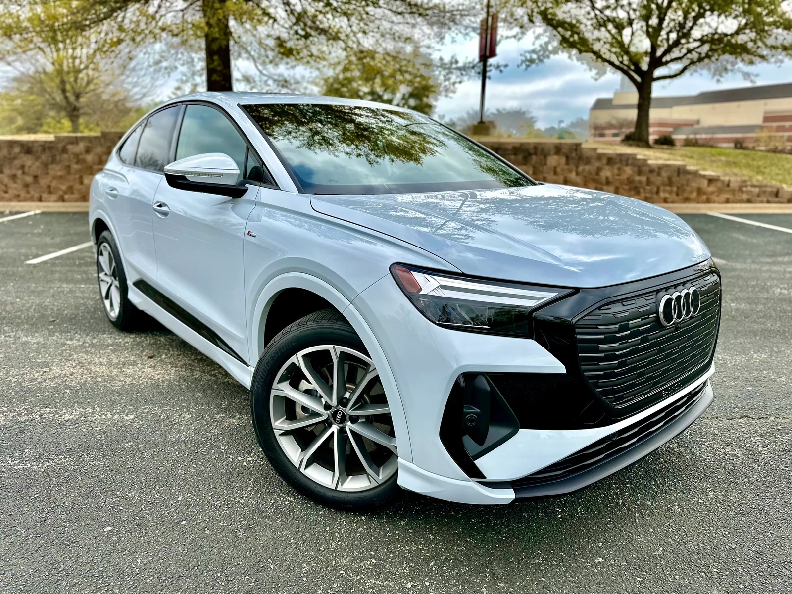 Audi Q4 Sportback e-tron quattro: If You Want a Premium Version of the VW ID.4