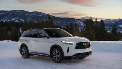 2023 Infiniti QX60: Holli Has Some Fun in Big Sky Montana