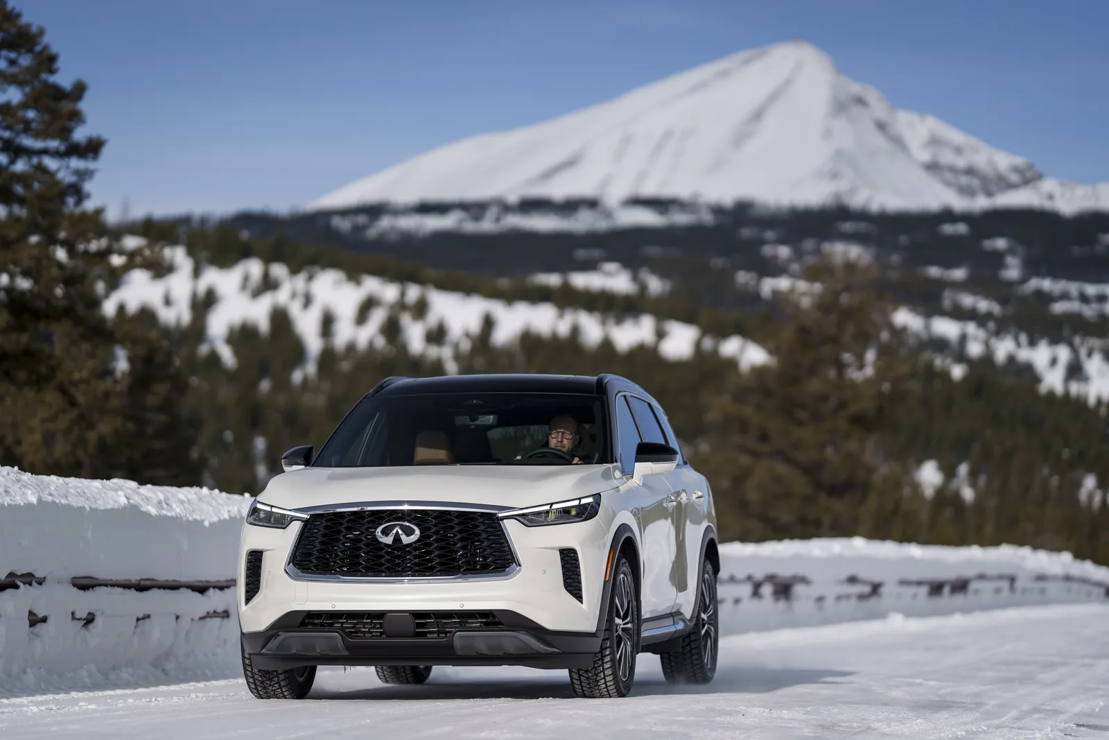 2023 Infiniti QX60: Holli Has Some Fun in Big Sky Montana