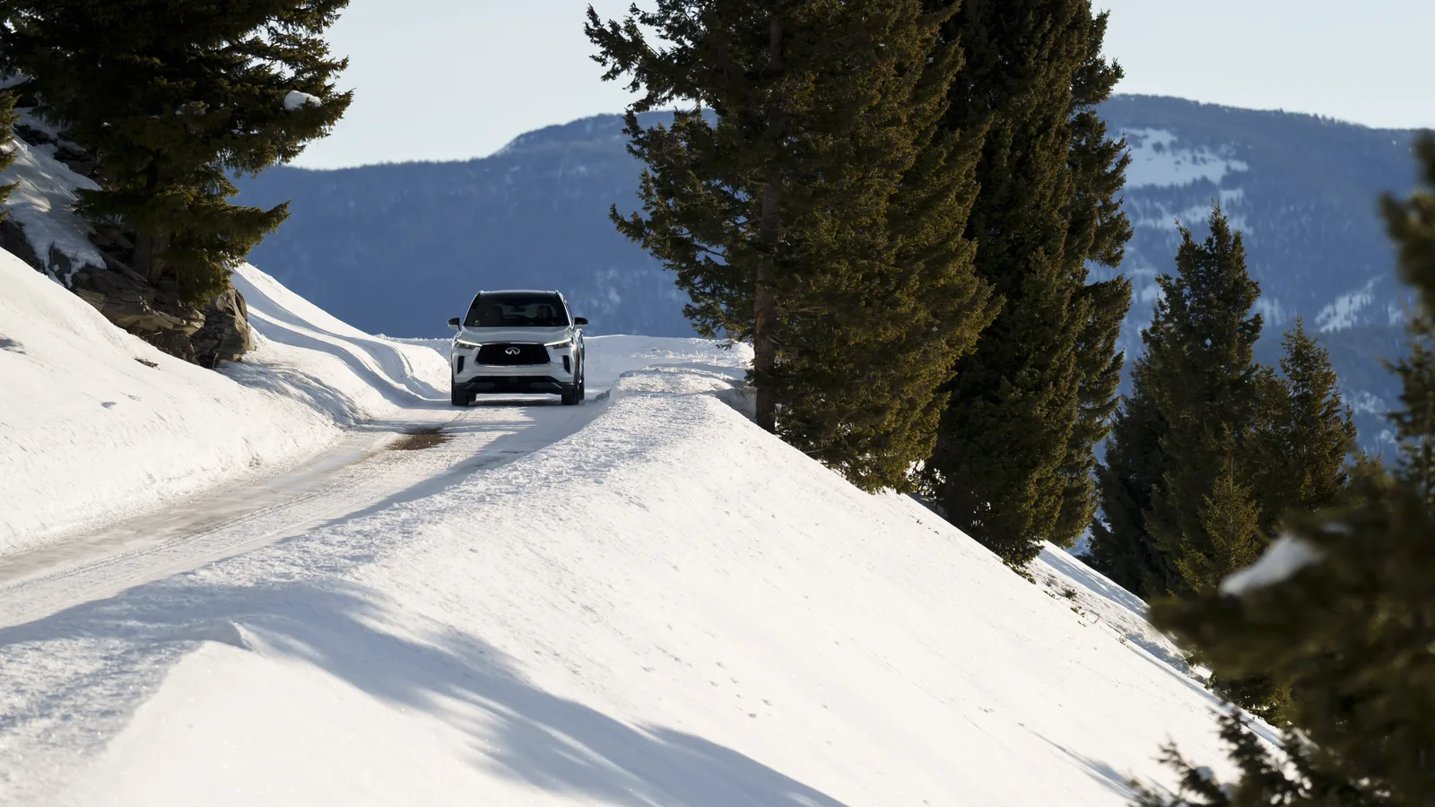 2023 Infiniti QX60: Holli Has Some Fun in Big Sky Montana