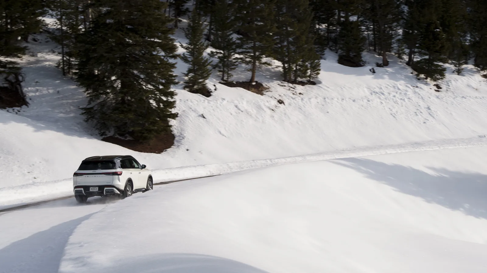 2023 Infiniti QX60: Holli Has Some Fun in Big Sky Montana