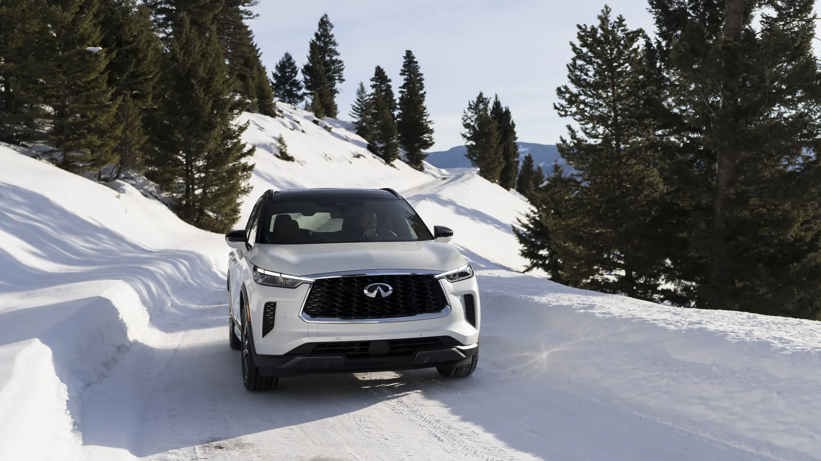 2023 Infiniti QX60: Holli Has Some Fun in Big Sky Montana