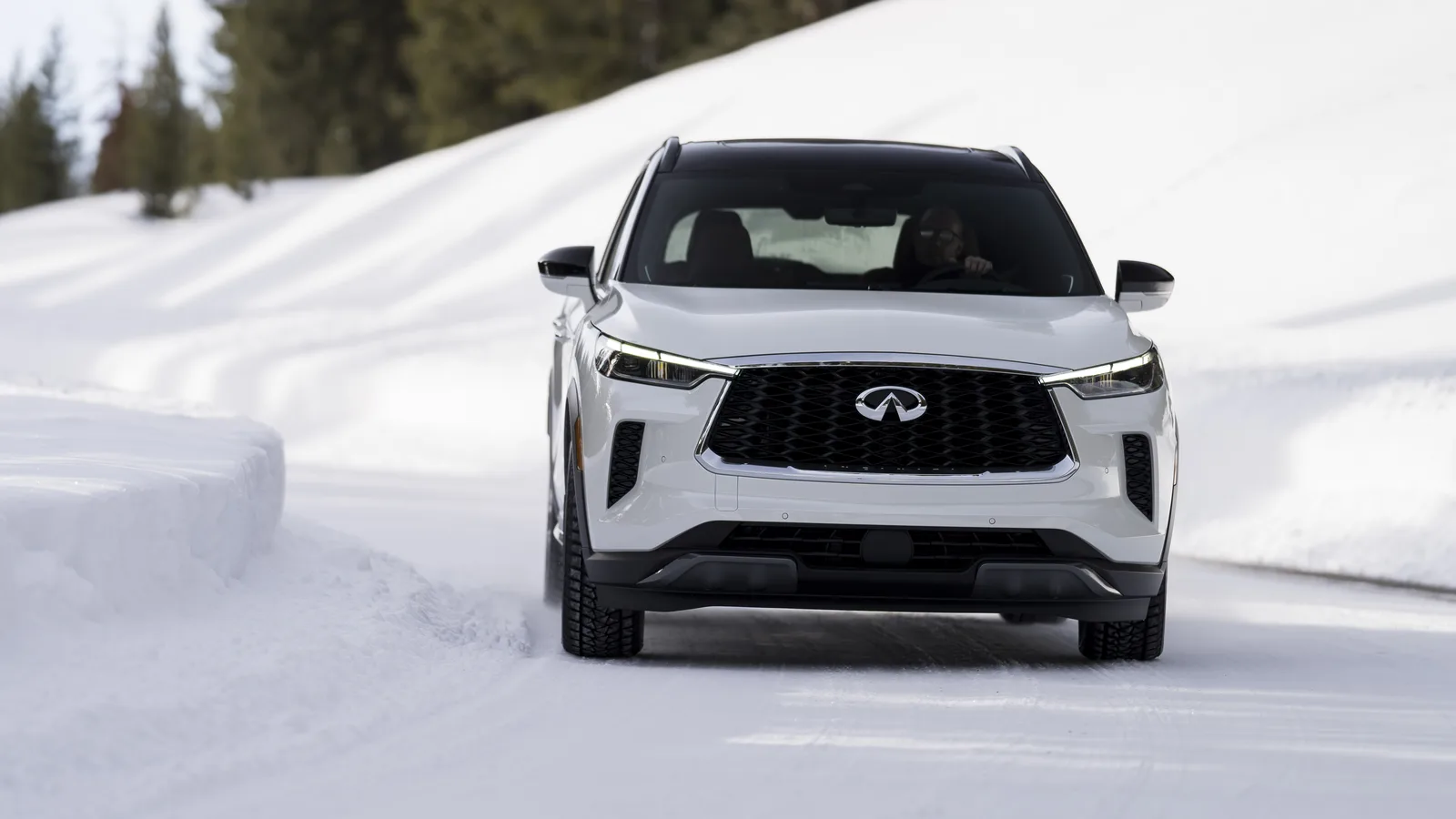 2023 Infiniti QX60: Holli Has Some Fun in Big Sky Montana