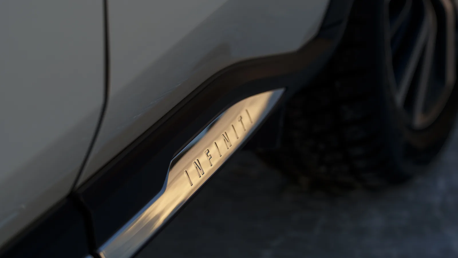 2023 Infiniti QX60: Holli Has Some Fun in Big Sky Montana