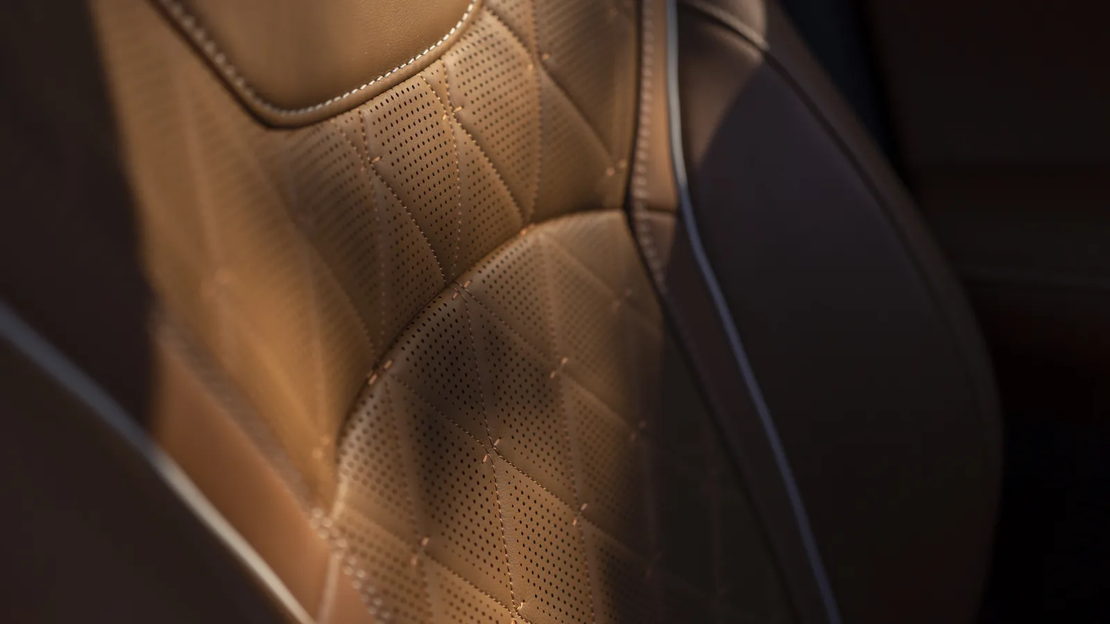 2023 Infiniti QX60: Holli Has Some Fun in Big Sky Montana