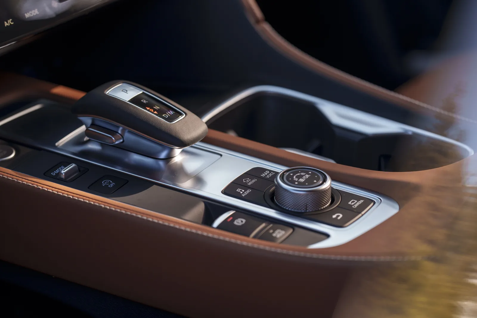 2023 Infiniti QX60: Holli Has Some Fun in Big Sky Montana