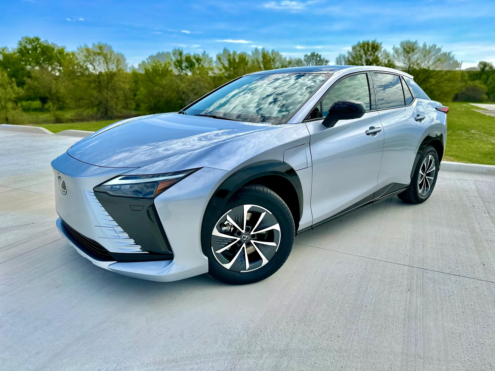 2023 Lexus RZ 450e Premium AWD: First Drive