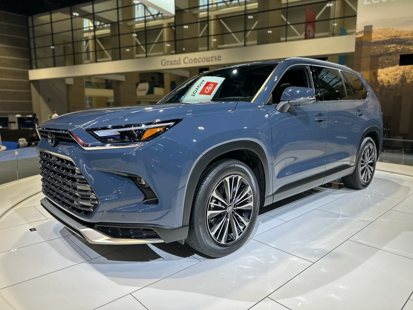 Toyota Sequoia v. Grand Highlander Specs and Real-World Testing