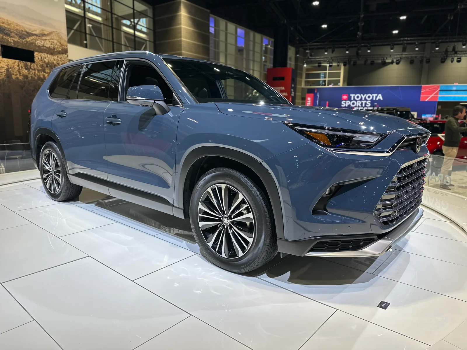 Toyota Sequoia v. Grand Highlander Specs and Real-World Testing