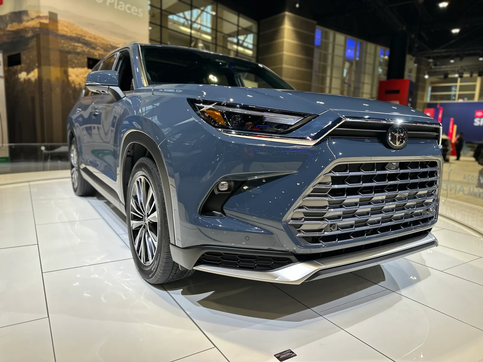 Toyota Sequoia v. Grand Highlander Specs and Real-World Testing