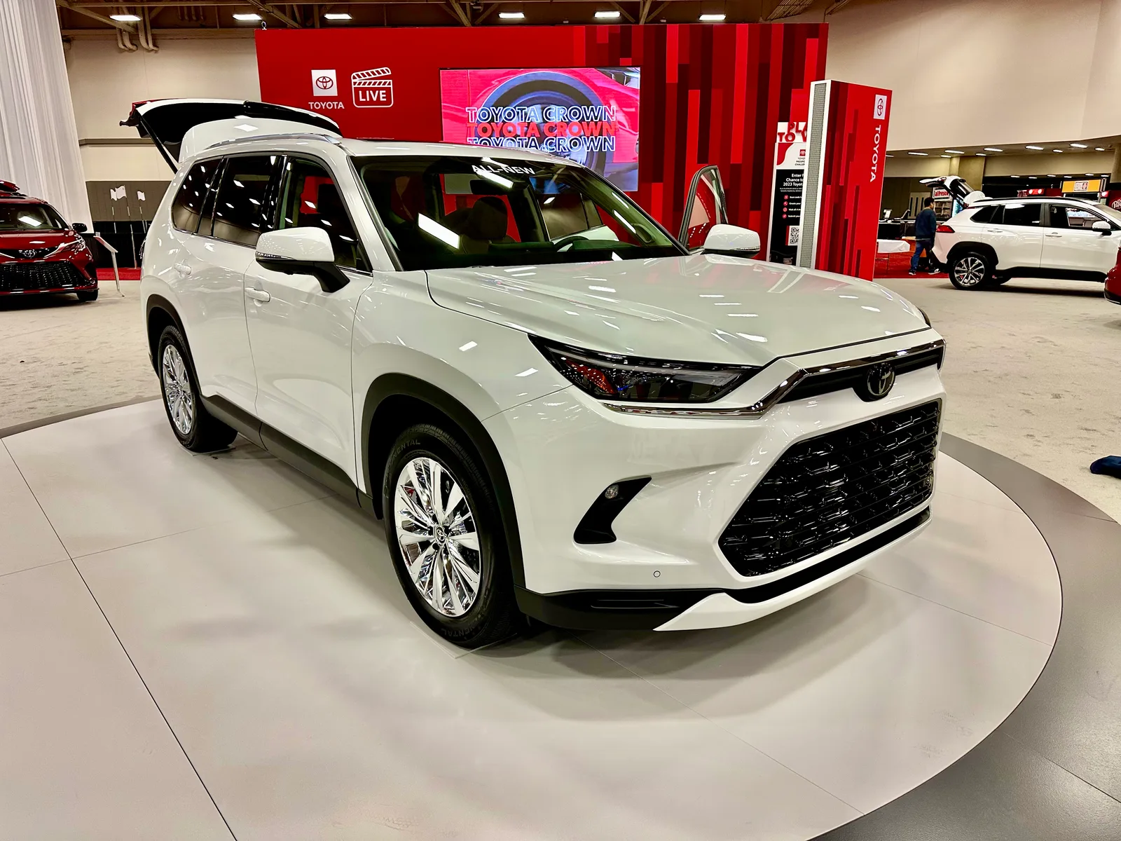 Toyota Sequoia v. Grand Highlander Specs and Real-World Testing