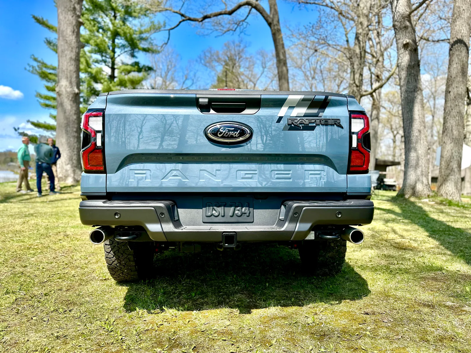 2024 Ford Ranger Reveal: How Does It Compare to the Chevrolet Colorado?