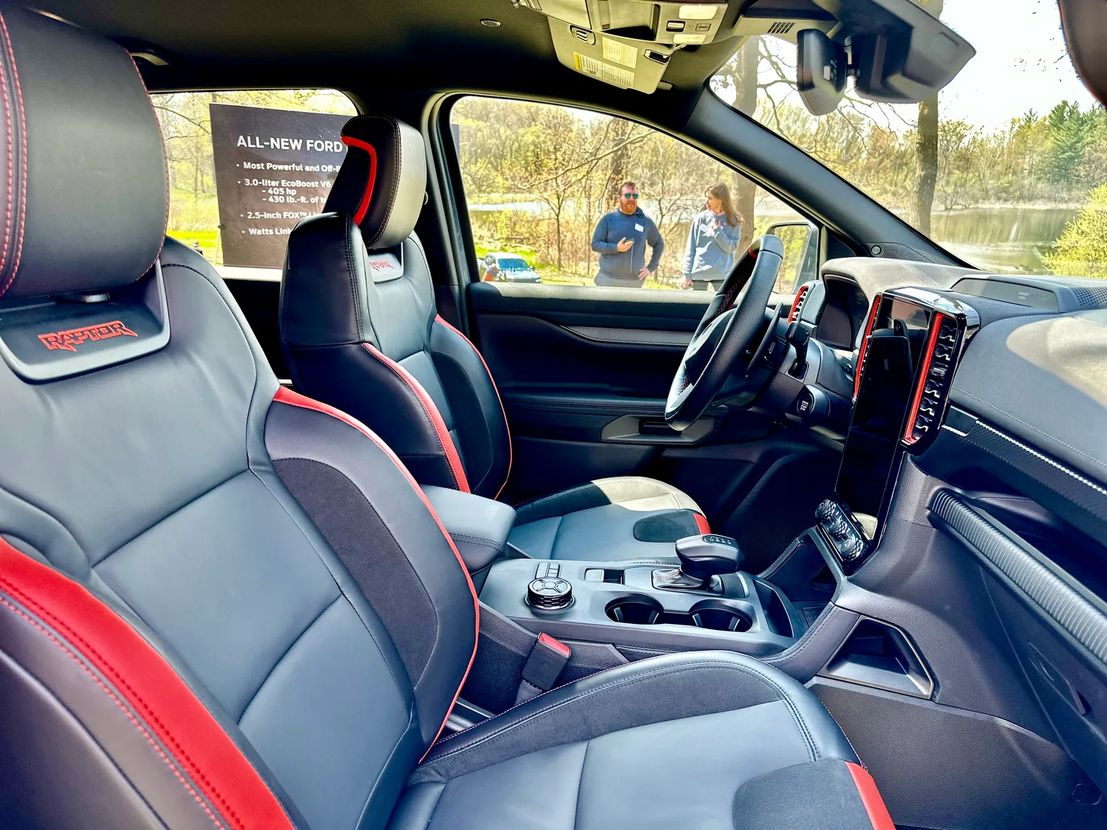 2024 Ford Ranger Reveal: How Does It Compare to the Chevrolet Colorado?