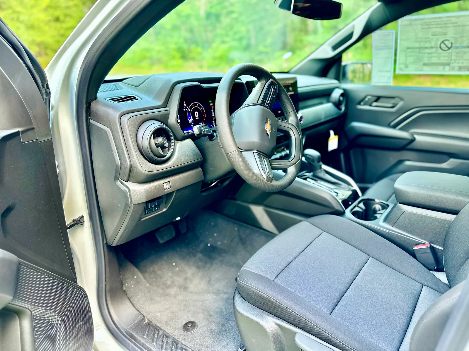 2023 Chevrolet Colorado Week: From the Entry Work Truck to the Z71